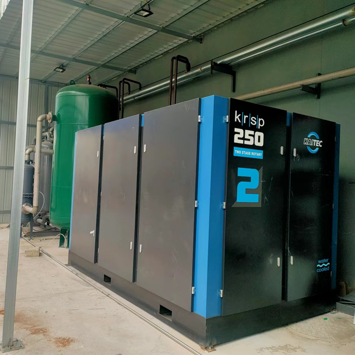 開(kai)山空壓機KRSP2-250W/V助力(li)新能源行業節(jie)能減排